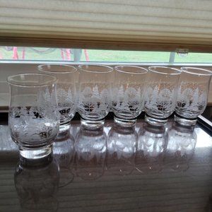 Set of 6 Vintage Arby's Christmas Tumblers Glasses Etched Winter Scene Gold Rim